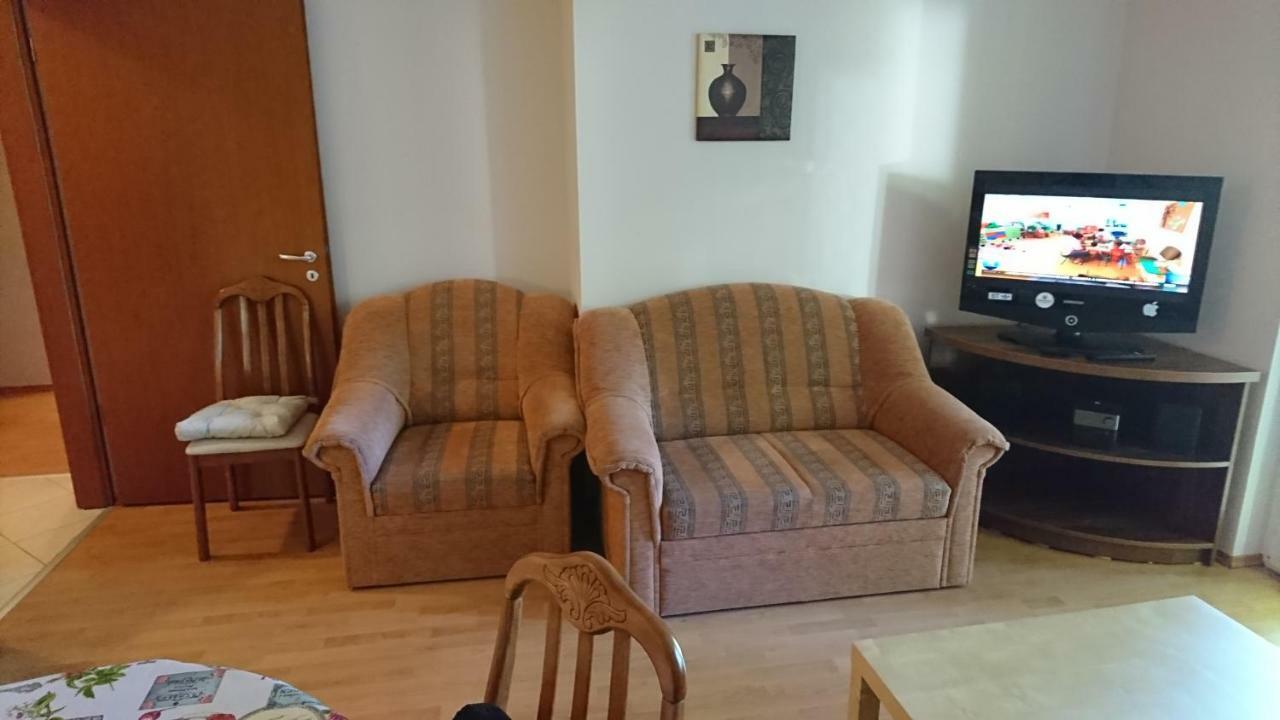 Villa Palazzo Apartments Шіофок Екстер'єр фото
