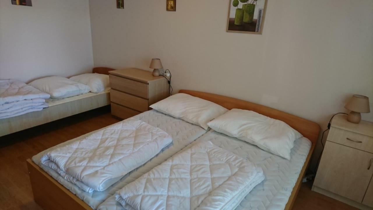 Villa Palazzo Apartments Шіофок Екстер'єр фото